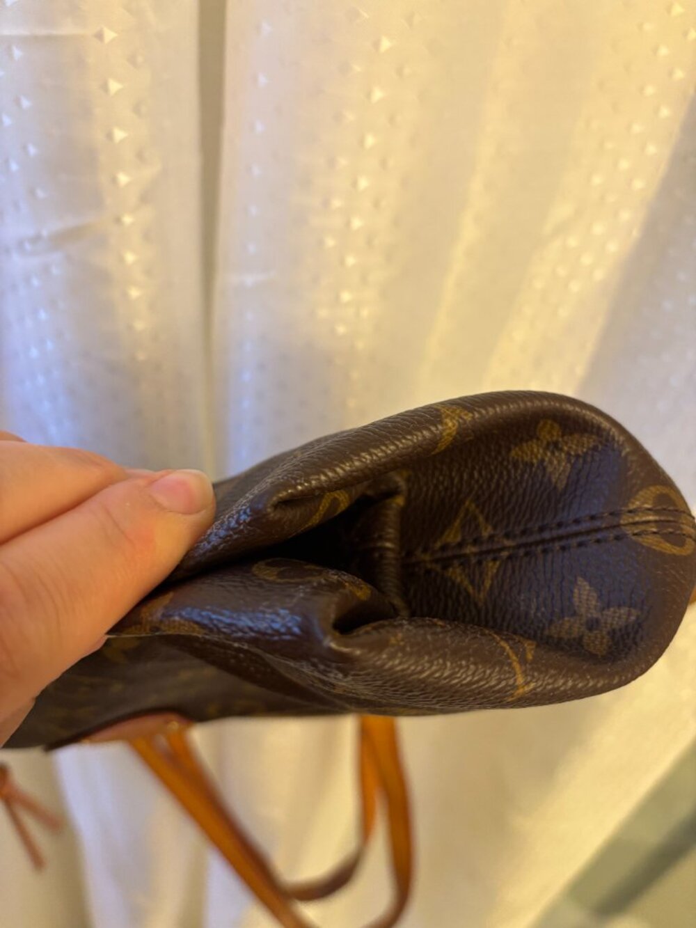 Louis Vuitton Shoulder Bag LENA - Picture 4 of 15